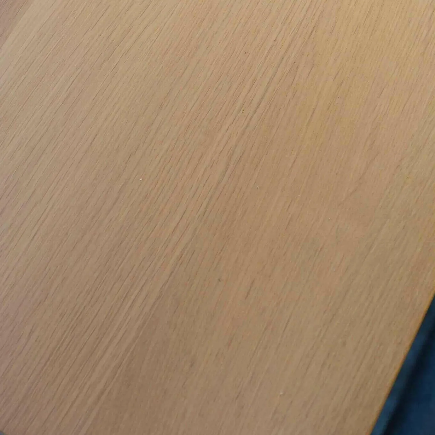 K+W Essgruppen|Tischgruppe Cassia Mit 4 Stühlen Und Bank Wildeiche Bianco Metall Schwarz