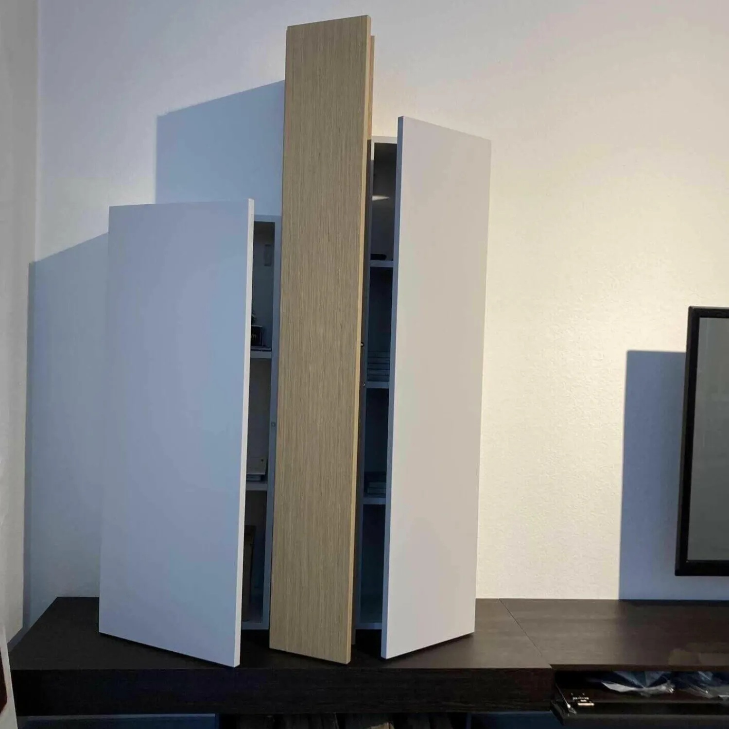 Spectral Smart Furniture Wohnwände & Tv-Lowboards|TV-Board Twenty Eiche mit Soundsystem und TV-Halterung