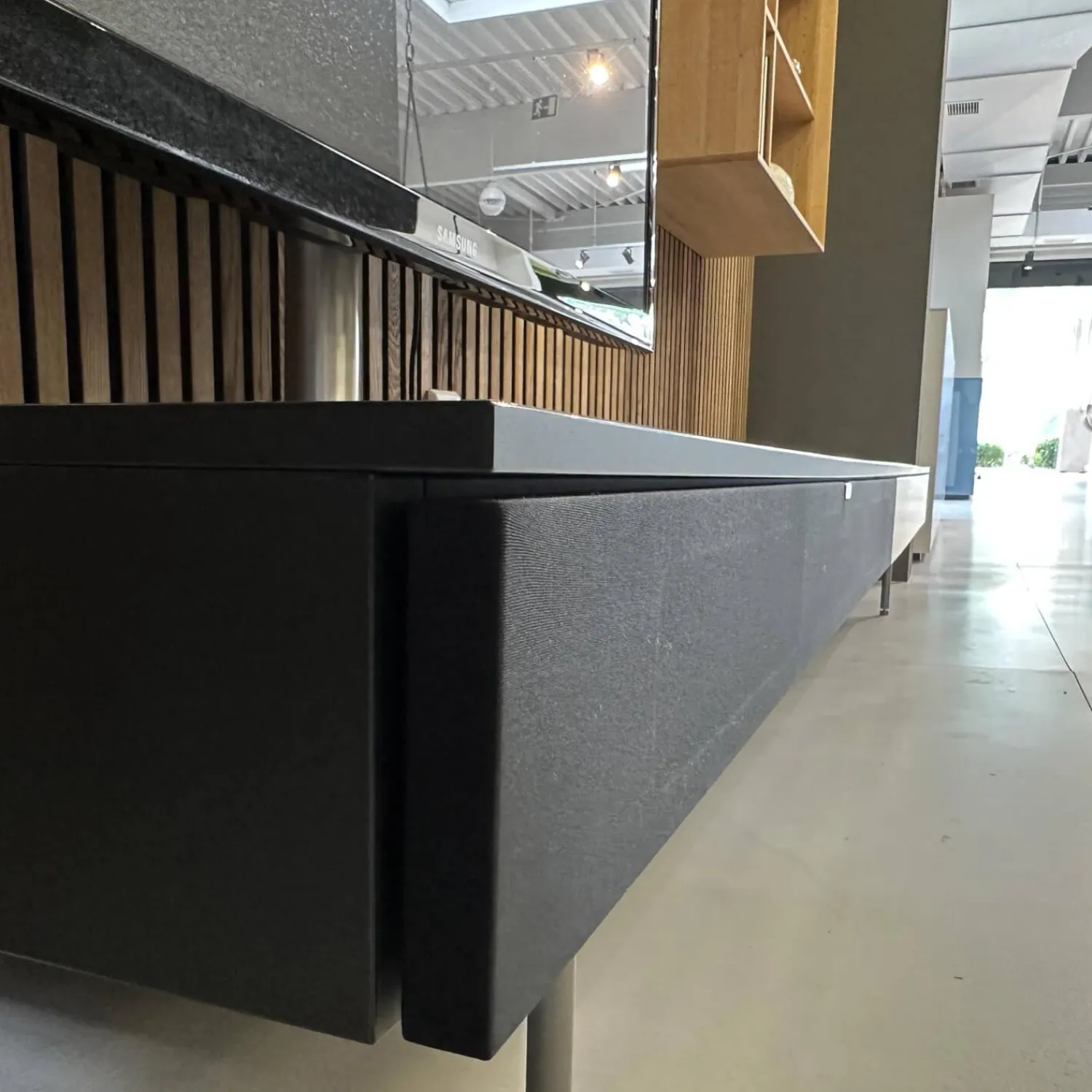 Spectral Smart Furniture Wohnwände & Tv-Lowboards|TV-Lowboard Next In BG Black Mit Deckplatte