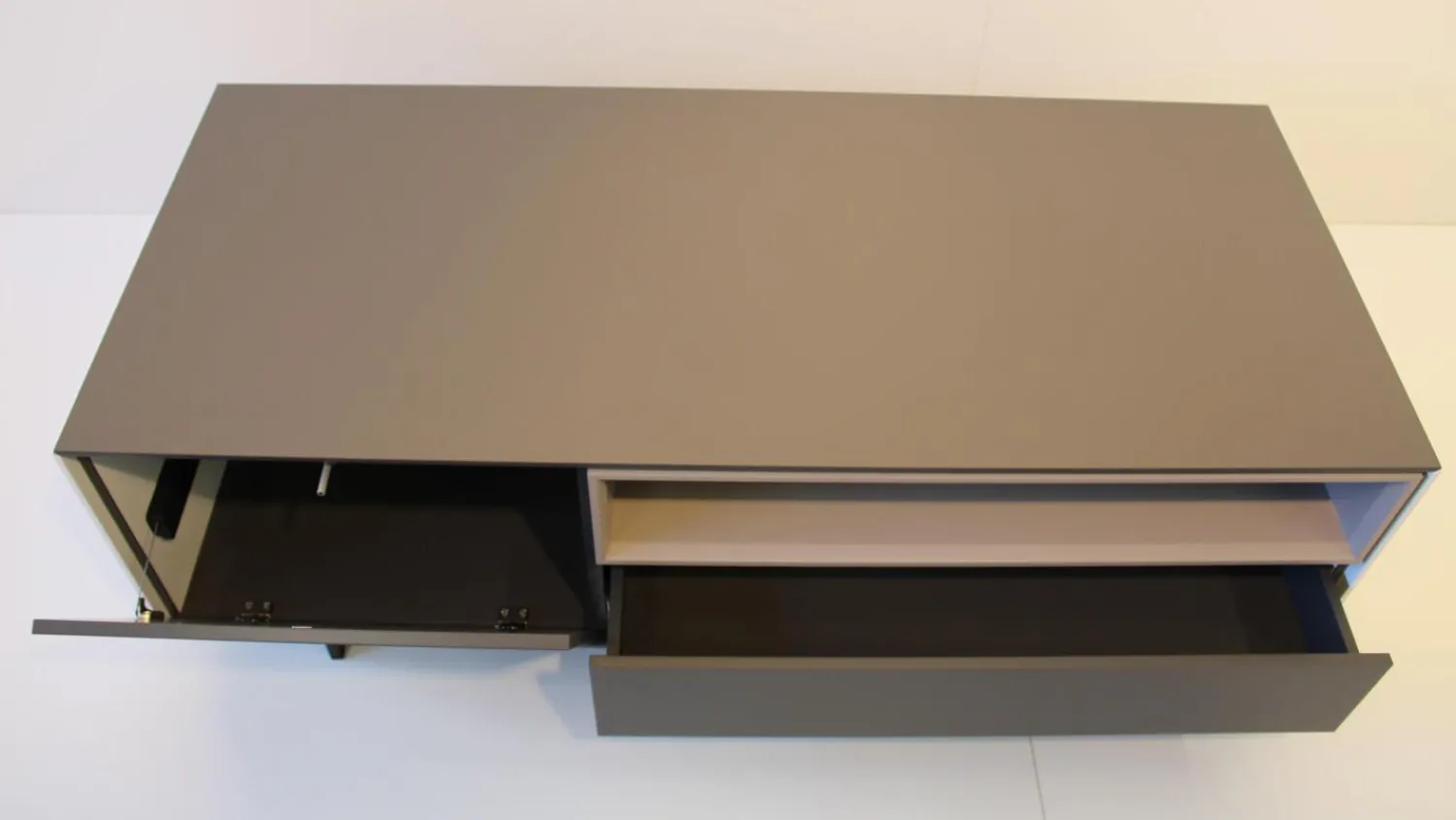 Schönbuch Wohnwände & Tv-Lowboards|TV-Möbel Holz Seiten Weiß Nische Kieselstein Gestell Schwarz