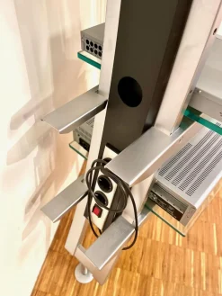 Bacher Wohnwände & Tv-Lowboards|TV-Regal Mattes Metall Und Glas Mit Schwenkbarem TV- Und Hifi-Rack