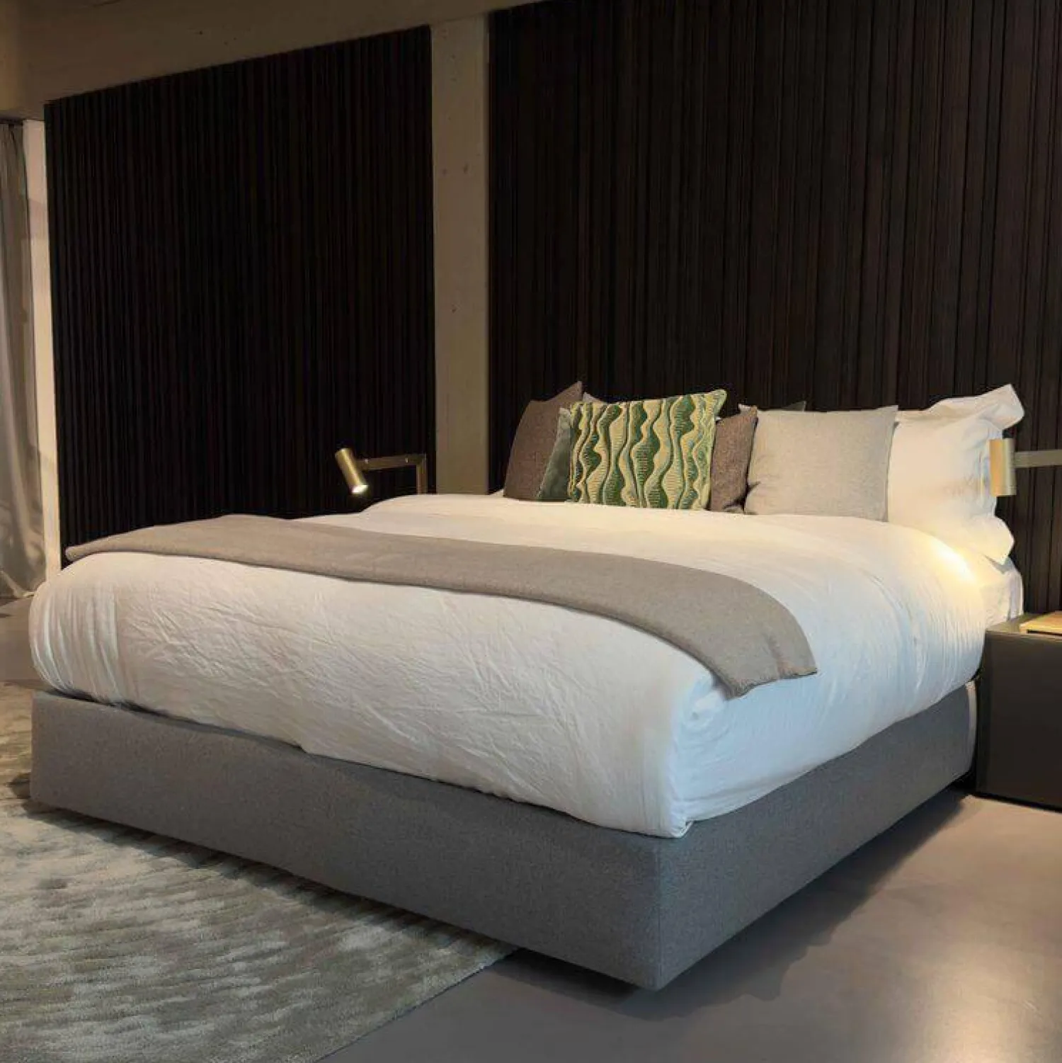 Wittmann Boxspringbetten|Unterbett Boxspring Stoff Lode Hellgrau 3 Seitig Gepolstert ohne Matratze