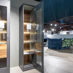 WK Wohnen Vitrinen & Highboards|Vitrine 440 Lavato Rechts Kernnussbaum Schiefergrau Inklusive Beleuchtung