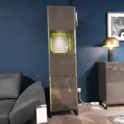 JOOP! Vitrinen & Highboards|Vitrine 71812 Schiefergrau Hochglanz Kufe Metall Schwarz Inklusive Beleuchtung