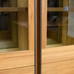 Venjakob Vitrinen & Highboards|Vitrine Barola Eiche Rustico Hell Geölt Gebürstet Furnier Mit Spiegelrückwand Und Beleuchtung