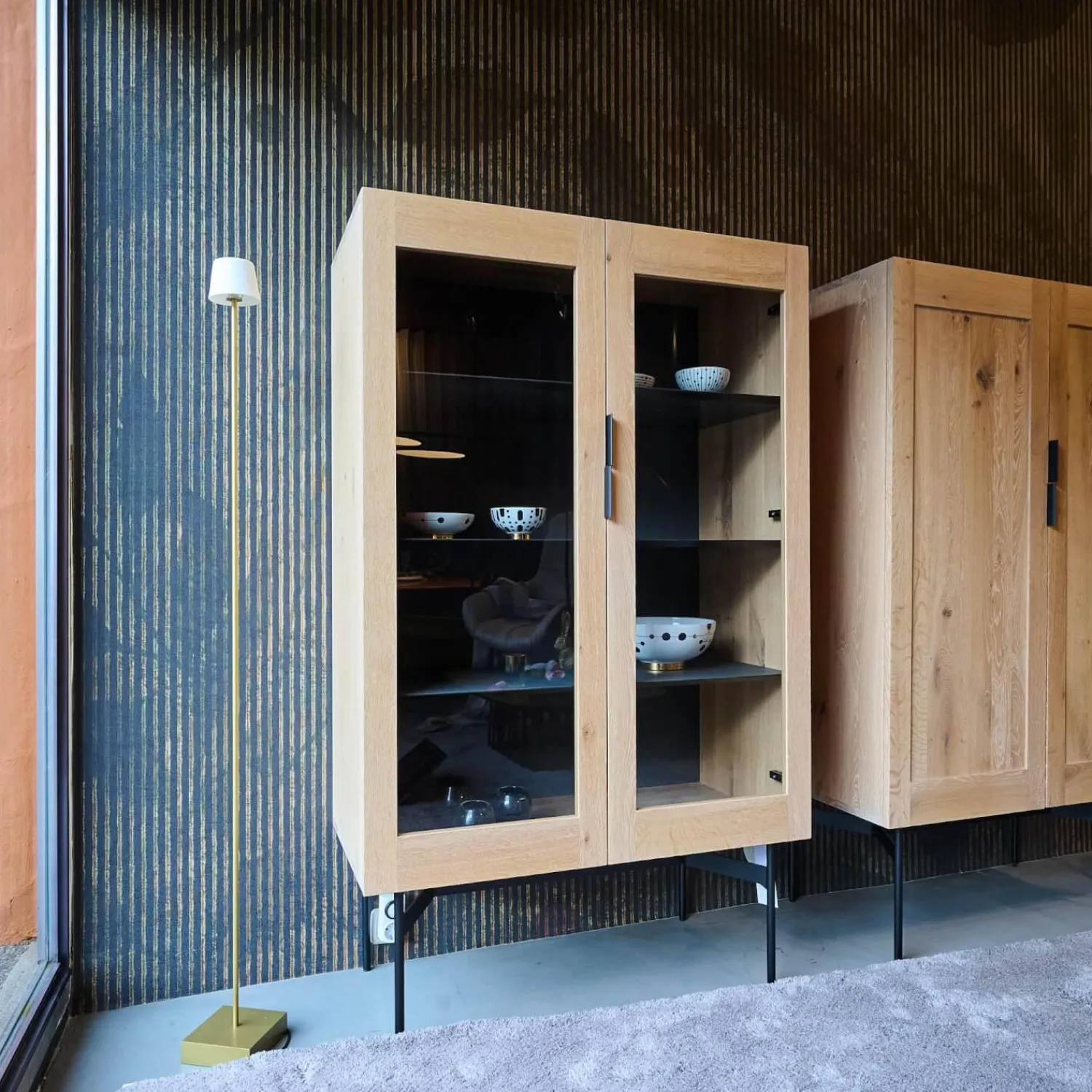 Janua Vitrinen & Highboards|Vitrine BC04 Offen Eiche Weiß Pigmentiert Mit Glasscheiben