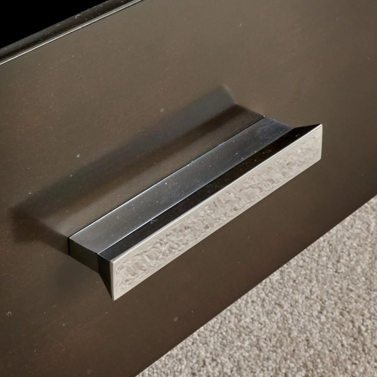 Form Exclusiv Vitrinen & Highboards|Vitrine Bordeaux Kirschbaum Nero Inklusive Beleuchtung, 4 Schubladen Und 6 Glasböden