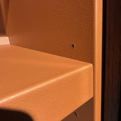 B&B Italia Vitrinen & Highboards|Vitrine Eracle Transparentes Glas mit bronziertem Metalleinsatz Belegung Außen Eiche Grau