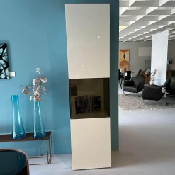 Hülsta Vitrinen & Highboards|Vitrine Gentis Rechts Lack Hochglanz Reinweiss Mit Beleuchtung Und Funkfernbedienung