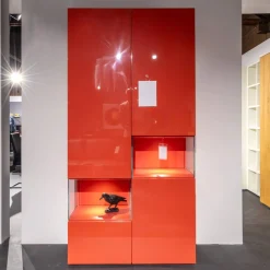 Hülsta Vitrinen & Highboards|Vitrine Neo Lack NCS Hochglanz Rot Inklusive Beleuchtung