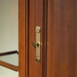 Form Exclusiv Vitrinen & Highboards|Vitrine Poesie Wildkirsche Poliert Mit Glaselementen