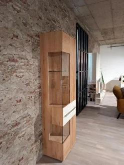 Decker Vitrinen & Highboards|Vitrine Ramos Wildeiche Massiv Natur Geölt Akzent Glas Weiß Satiniert Griff Edelstahloptik