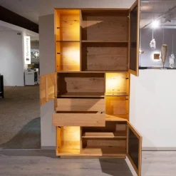 Anrei Vitrinen & Highboards|Vitrine SY 772 Puro Syle Asteiche Massiv Gebürstet Natur Geölt Farbglas Schwarzgrau Matt Mit Sockel Und Beleuchtung