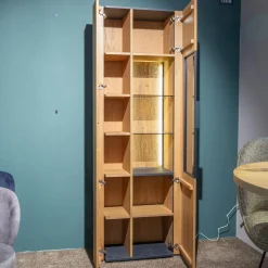 Schöner Wohnen-Kollektion Vitrinen & Highboards|Vitrine Yoris Rechts Front Kerneiche Umato Gebürstet Korpus Eiche Anthrazit Mit Beleuchtung