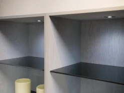 WK Wohnen Vitrinen & Highboards|Vitrinen WK 420 Viva 153 Eiche Grau Front In Rauchglas 436 Cosmos Schwarz Mit Push To Open Und Beleuchtung