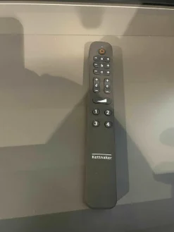 Kettnaker Vitrinen & Highboards|Vitrinenschrank KE Soma in Lack Schwarz Schubladen Eiche silbergrau mit Glasfach und Innenbeleuchtun