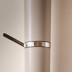 YOMEI Garderoben|Wandgarderobe Tube Akzente Leder Taupe 07 Braun Gestell Edelstahl Poliert