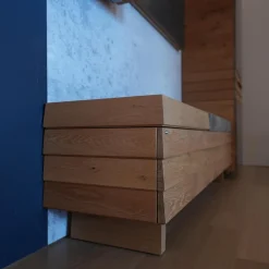 Voglauer Garderoben|Wandgarderobe V Orango In Wildeiche Rustiko Mit Gepolsterter Klappbarer Bank 5 Mit Vorsatzspiegel Und Einem Dielenschrank