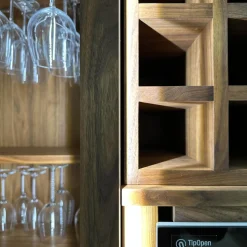 Riva1920 Vitrinen & Highboards|Weinkofferschrank Cambusa Nussbaum Massiv Front Rauchglas Rahmen Eisen Mit LED Beleuchtung