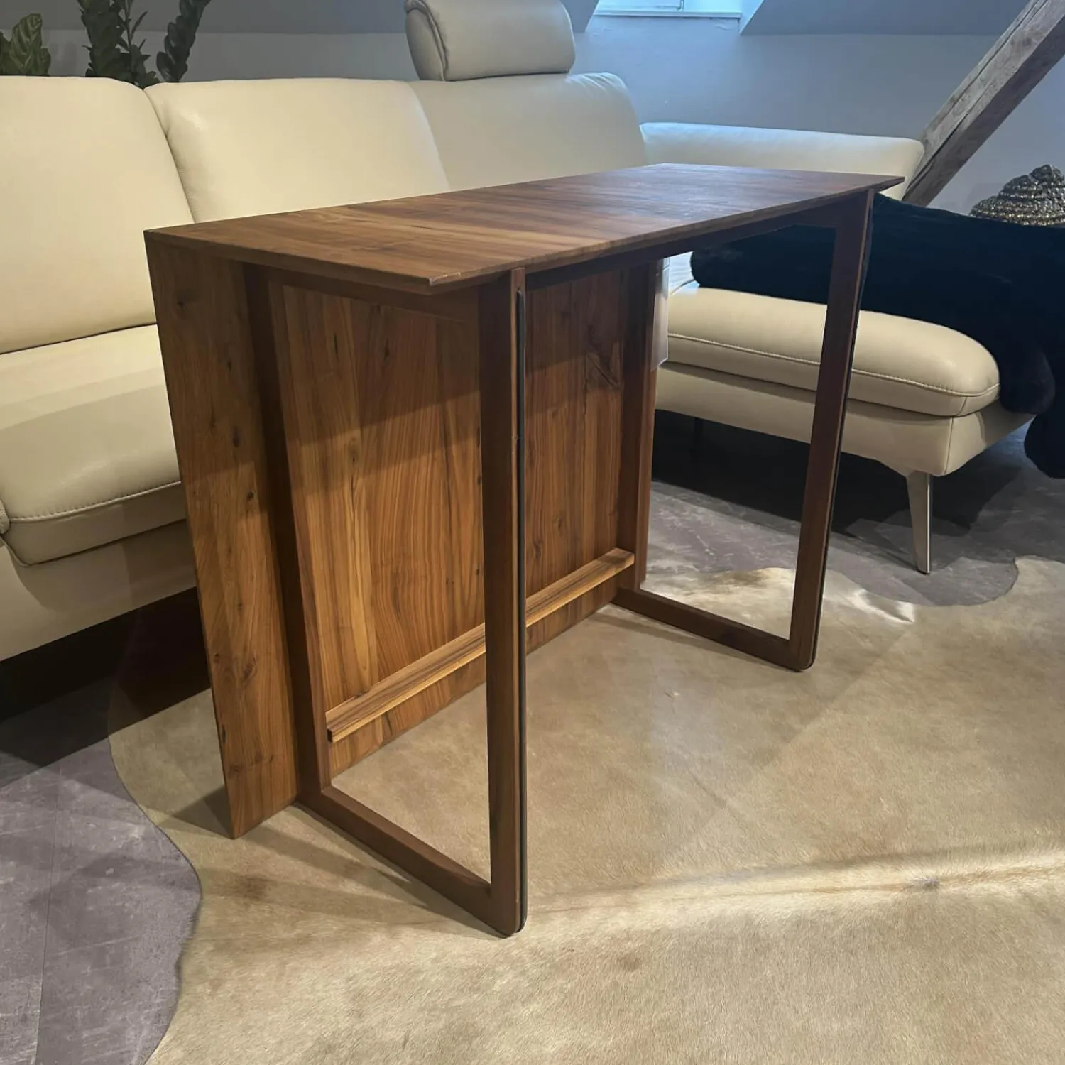 Scholtissek Beistelltische|Wendetisch Astiger Nussbaum Massiv Natur Geölt