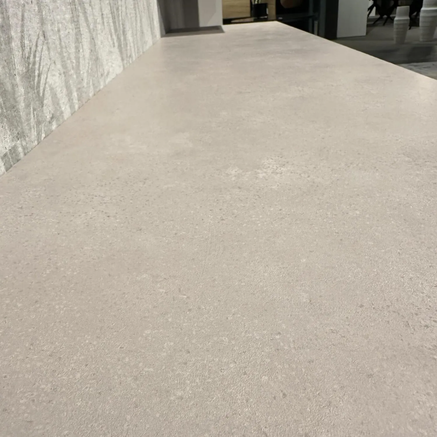 Nobilia Wohnwände & Tv-Lowboards|Wohnkombination 371 Riva Lack 842 Beton Sand Beige Und 122 Sand Rot Mit Beleuchtung