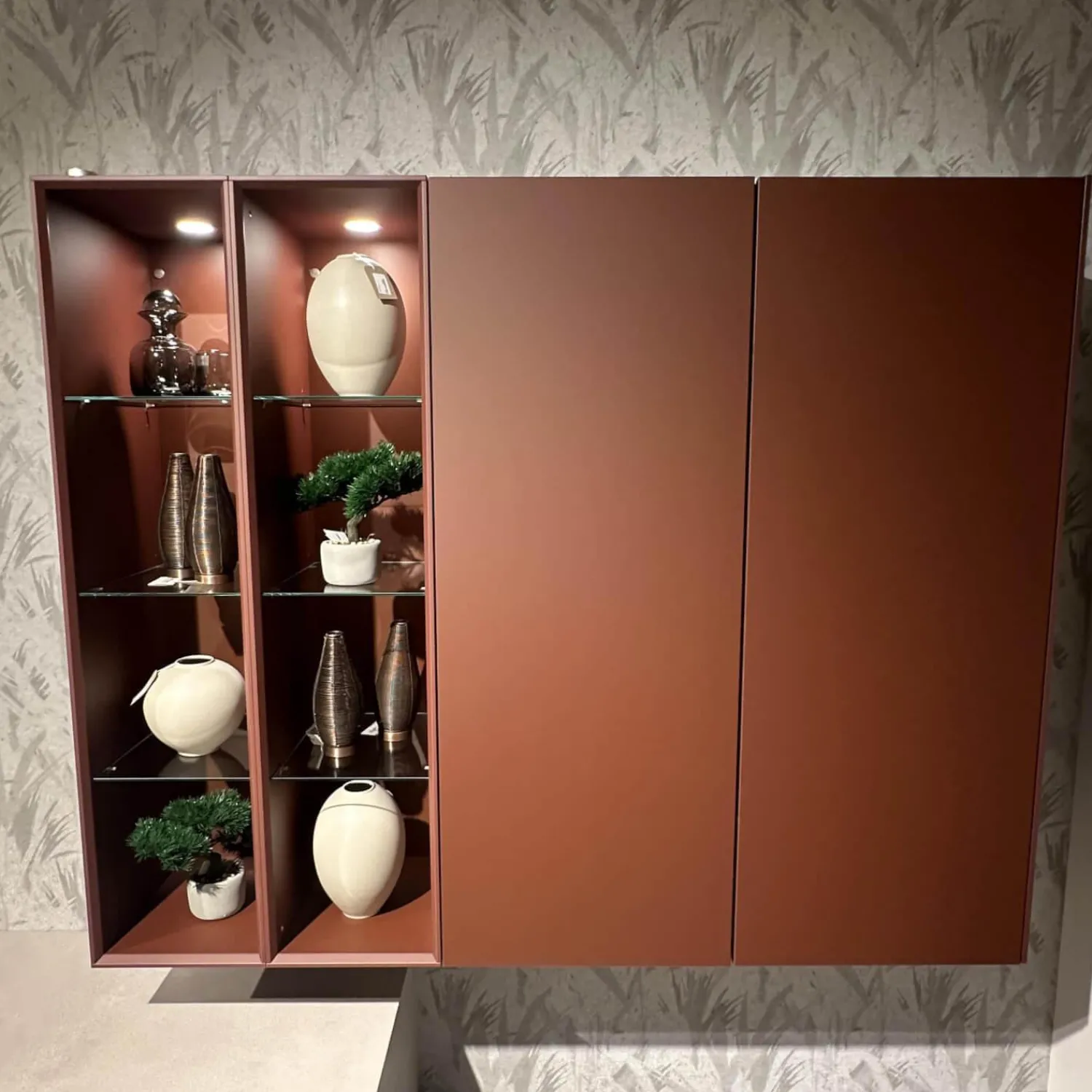 Nobilia Wohnwände & Tv-Lowboards|Wohnkombination 371 Riva Lack 842 Beton Sand Beige Und 122 Sand Rot Mit Beleuchtung