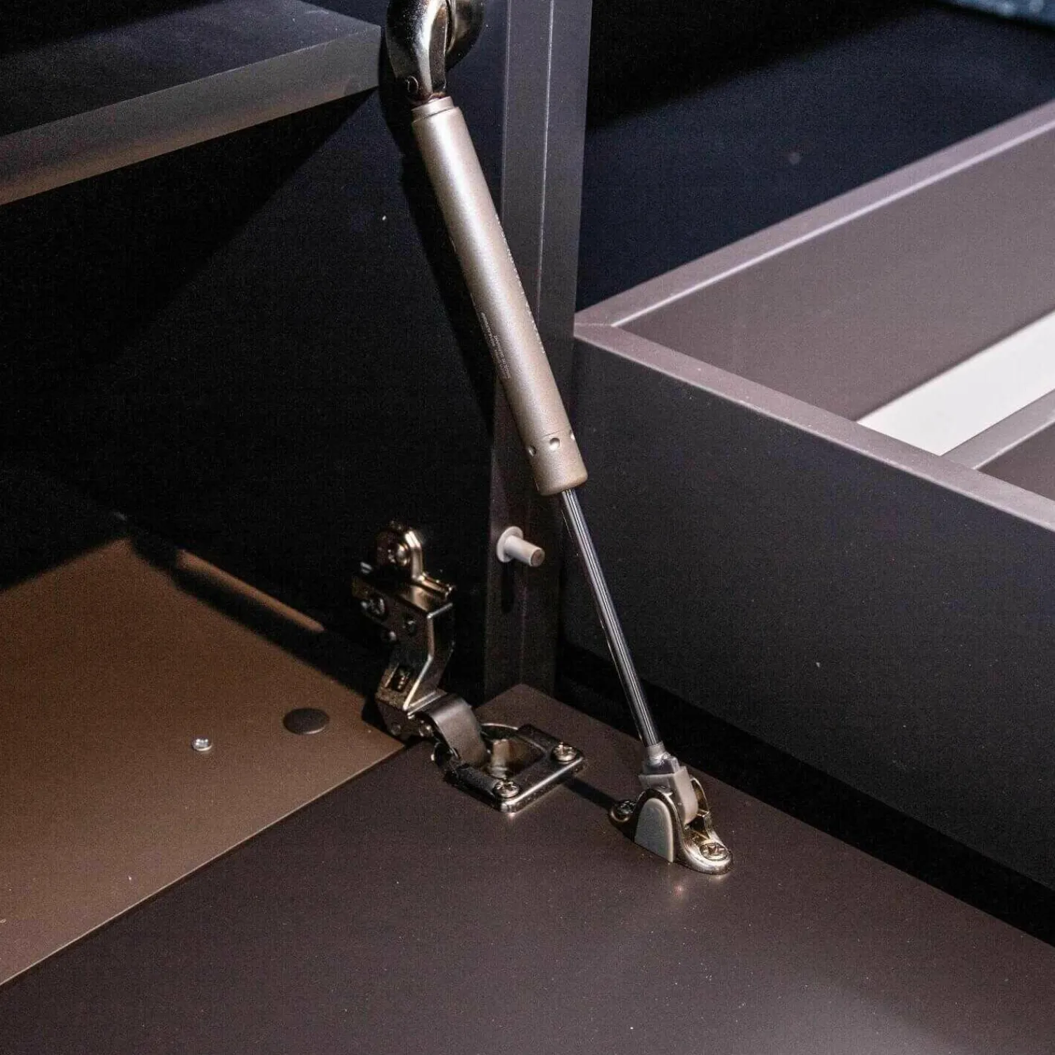 Rietberger Möbelwerke Wohnwände & Tv-Lowboards|Wohnkombination Lavita Lack Graphit Nussbaum