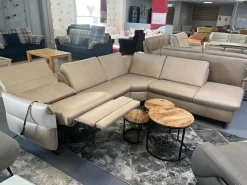 Polsteria Wohnlandschaften|Wohnlandschaft Amalfi Leder Evita Ecru Beige Grau Füße Metallkufe Schwarz Lackiert Mit Elektrische Relaxverstellung