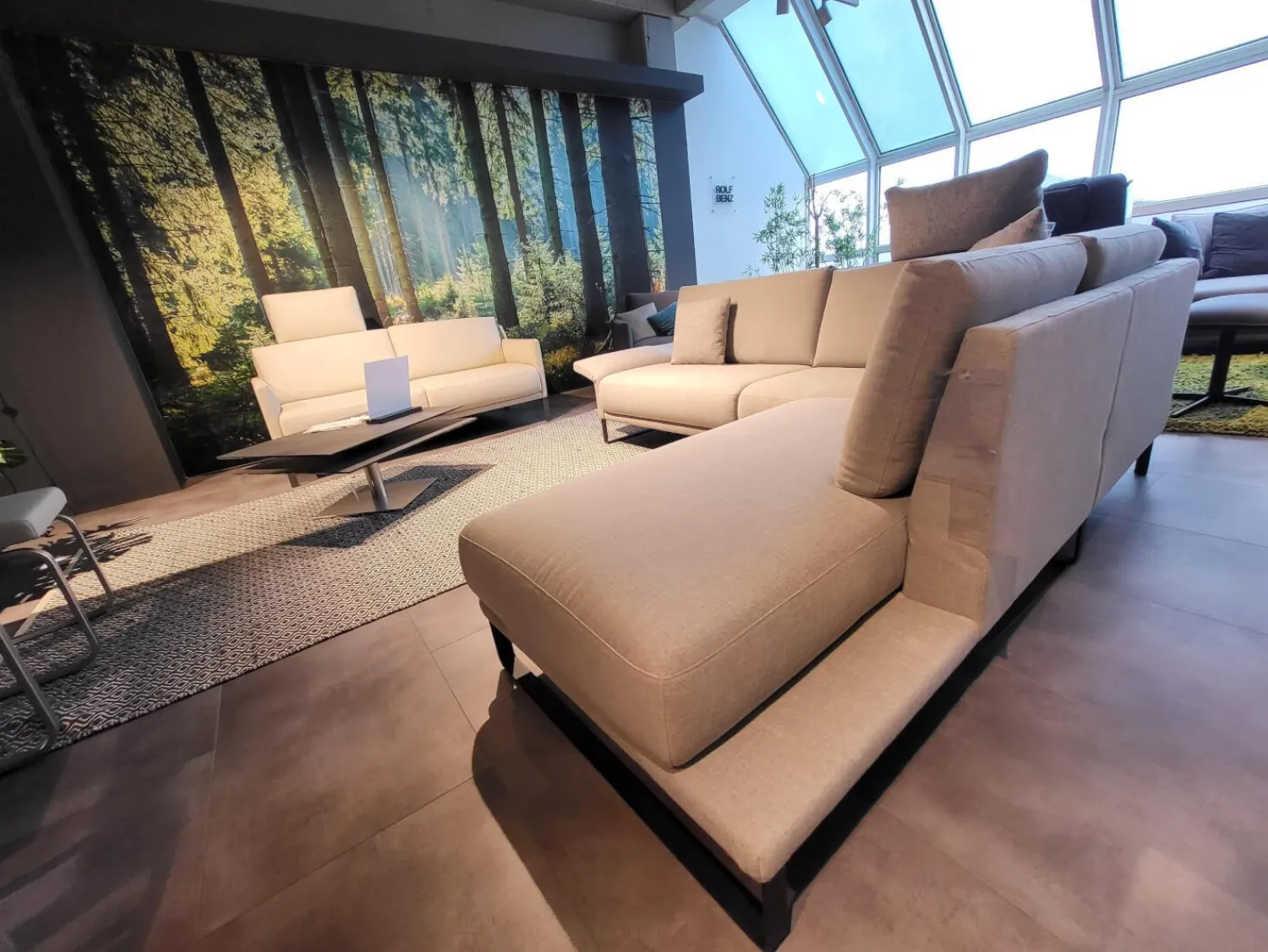 Rolf Benz Wohnlandschaften|Wohnlandschaft Cara Stoff 14.162 Steingrau Fuß Kufe Stahl Schwarz