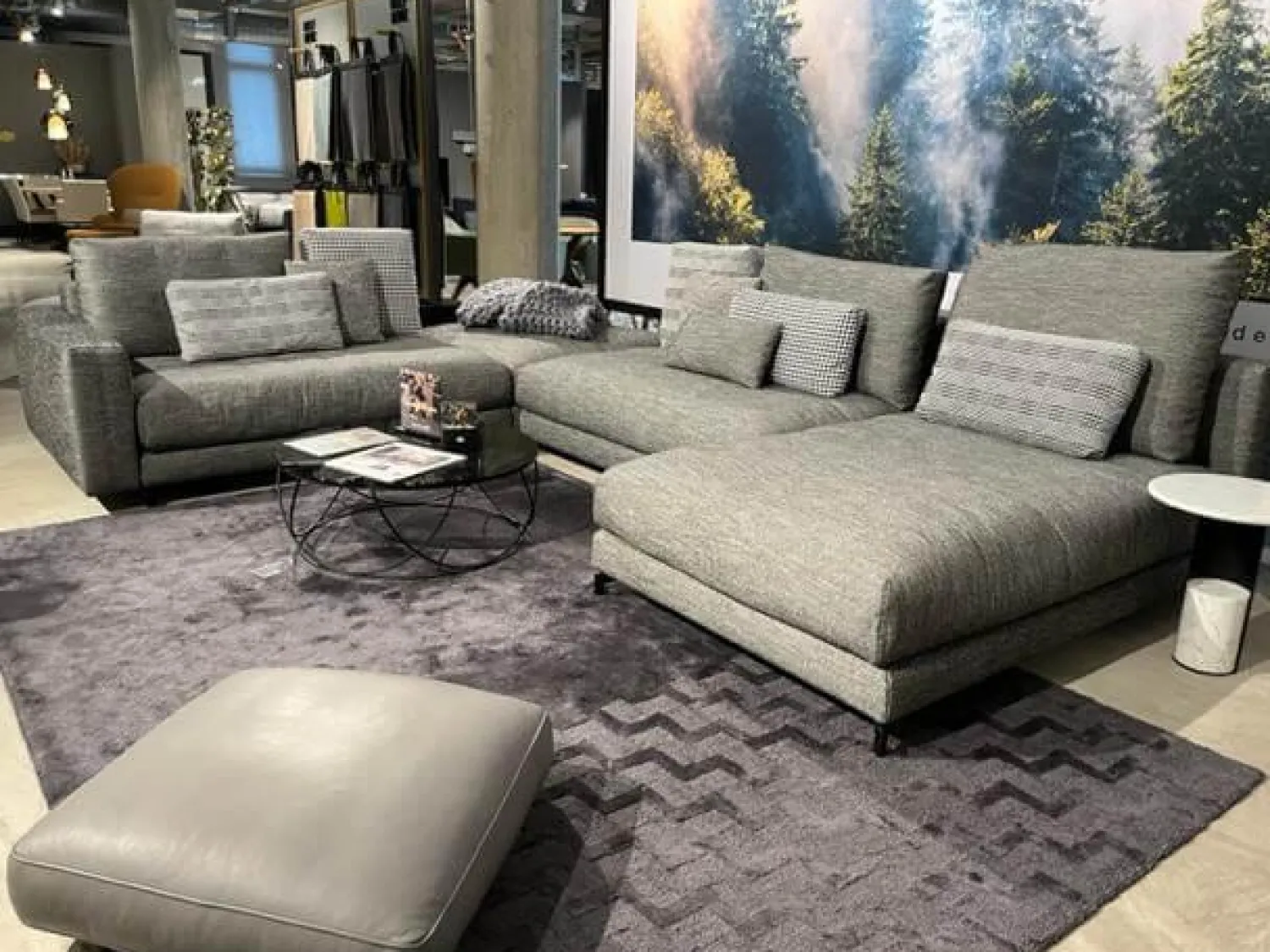 Rolf Benz Wohnlandschaften|Wohnlandschaft Nuvola Stoff 17.100 Schwarz-Weiß mit 12 Kissen