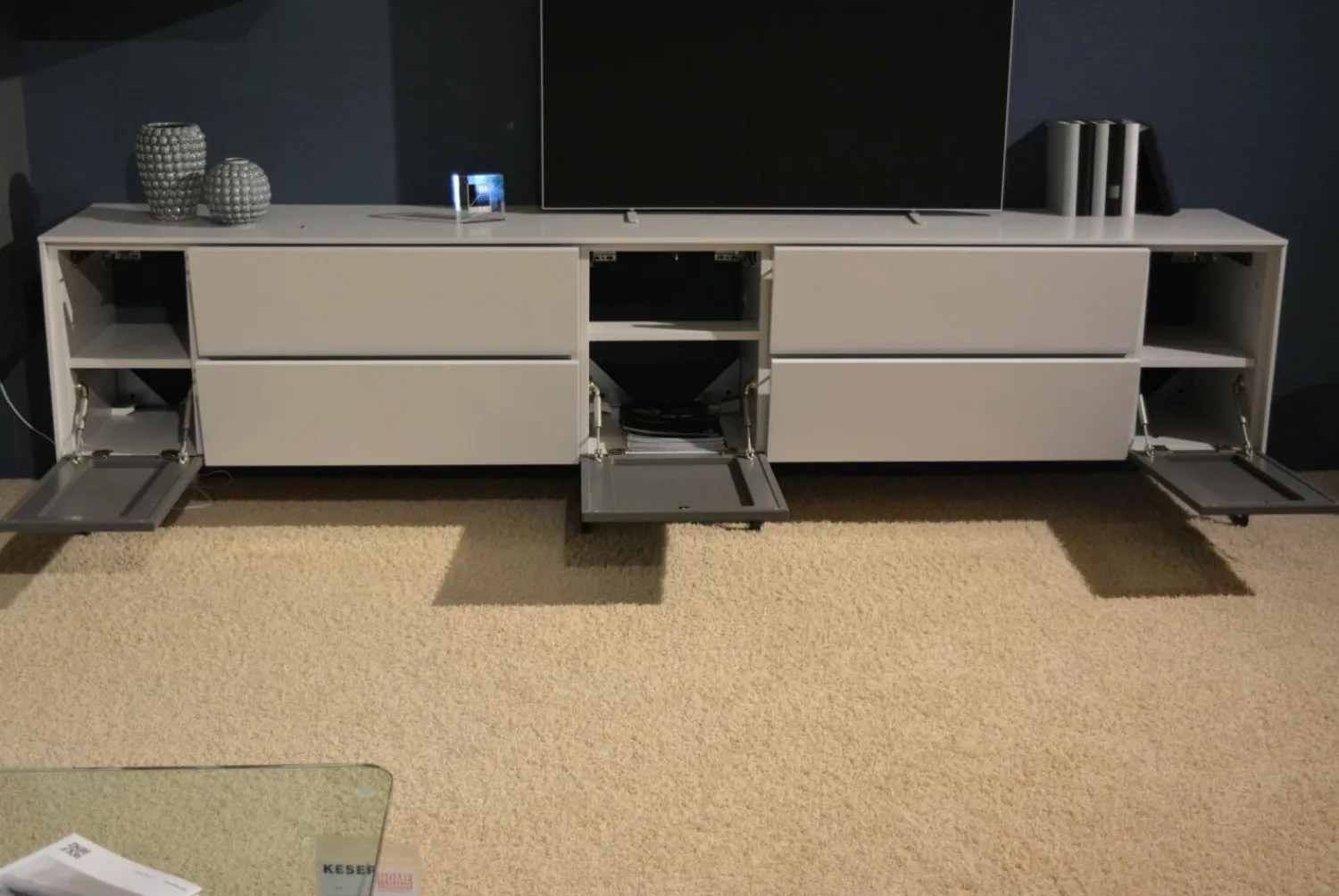 WK Wohnen Wohnwände & Tv-Lowboards|Wohnwand 419 Intono Glattlack Steingrau Rahmenfüße Schwarz