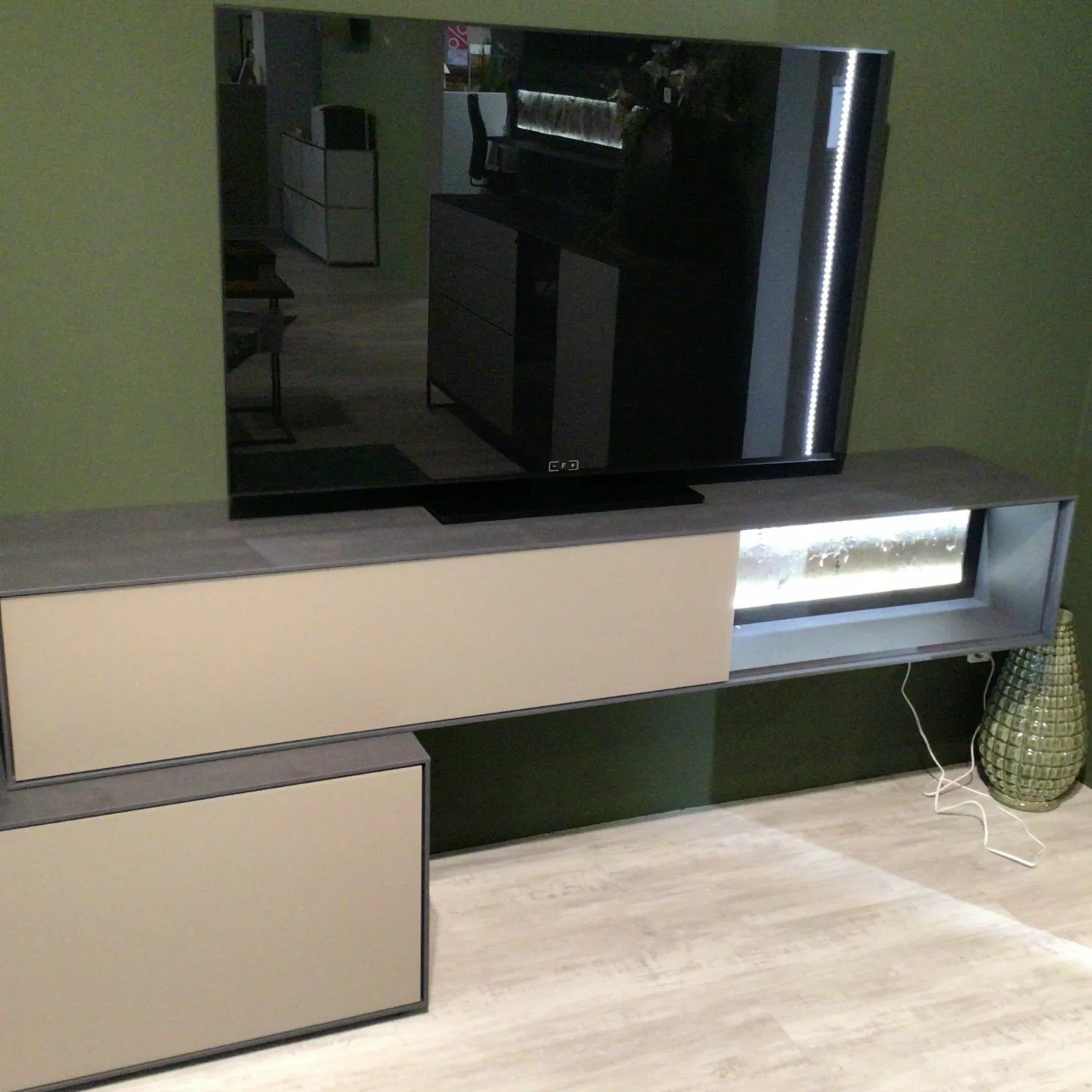 Hartmann Wohnwände & Tv-Lowboards|Wohnwand Alva Fango Mattglas mit Beleuchtung