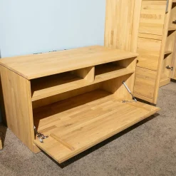 Wimmer Wohnwände & Tv-Lowboards|Wohnwand Casera 16 Rustikale Asteiche Hartwachsöl Bianco Geschliffen Klarglas Metallgriff Nickelfarbig Gebürstet Inklusive LED Beleuchtung