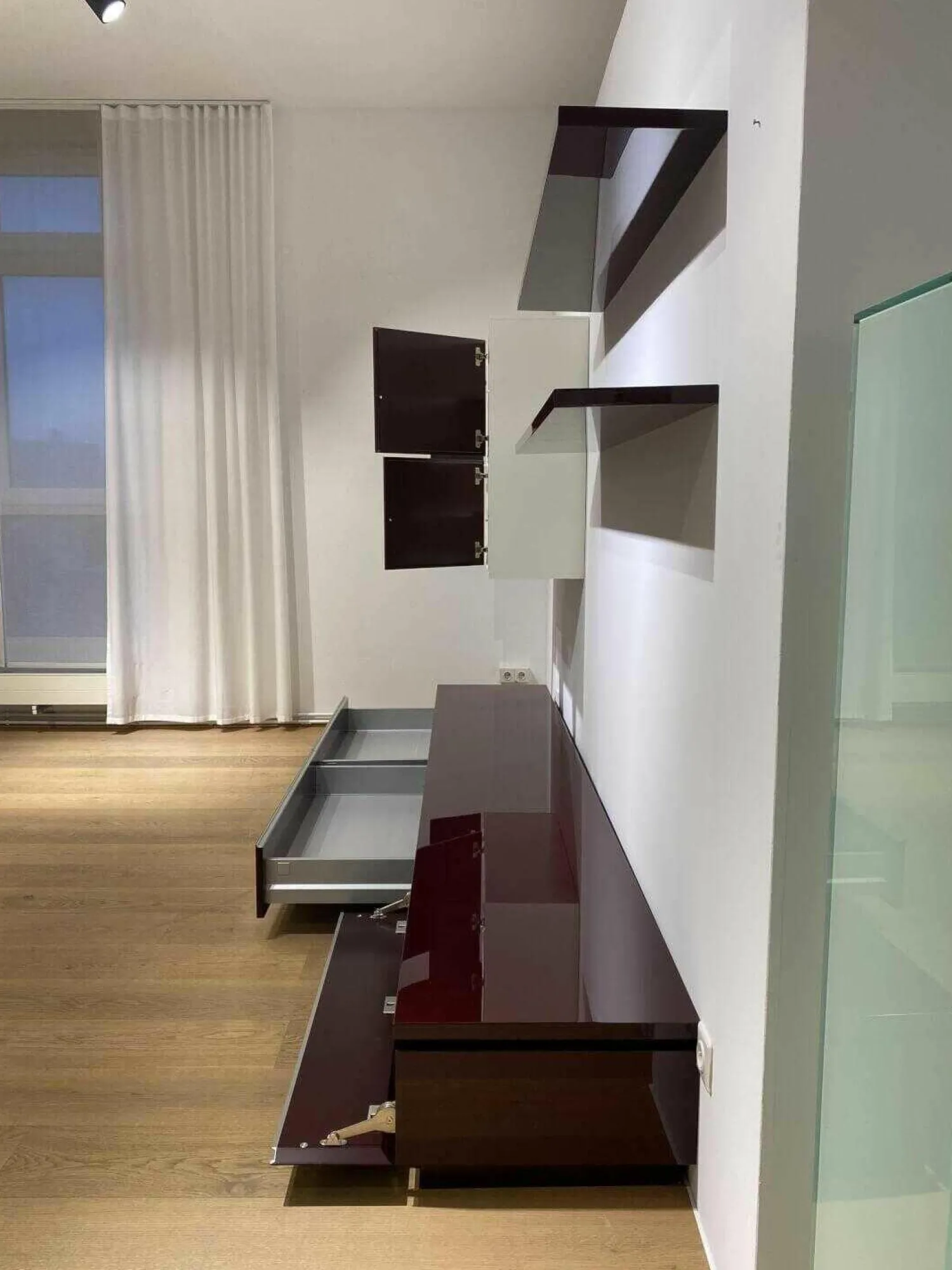 Interlübke Wohnwände & Tv-Lowboards|Wohnwand Cube Gap Lack Hochglanz Aubergine