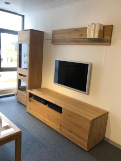 Decker Wohnwände & Tv-Lowboards|Wohnwand Divano Ausführung Wildeiche Massiv Oberfläche Bianco Geölt