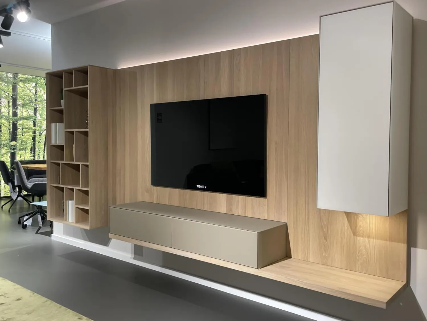 Team 7 Wohnwände & Tv-Lowboards|Wohnwand Eiche Weißöl Farbglas Graphitgrau Mit Wandpaneelen