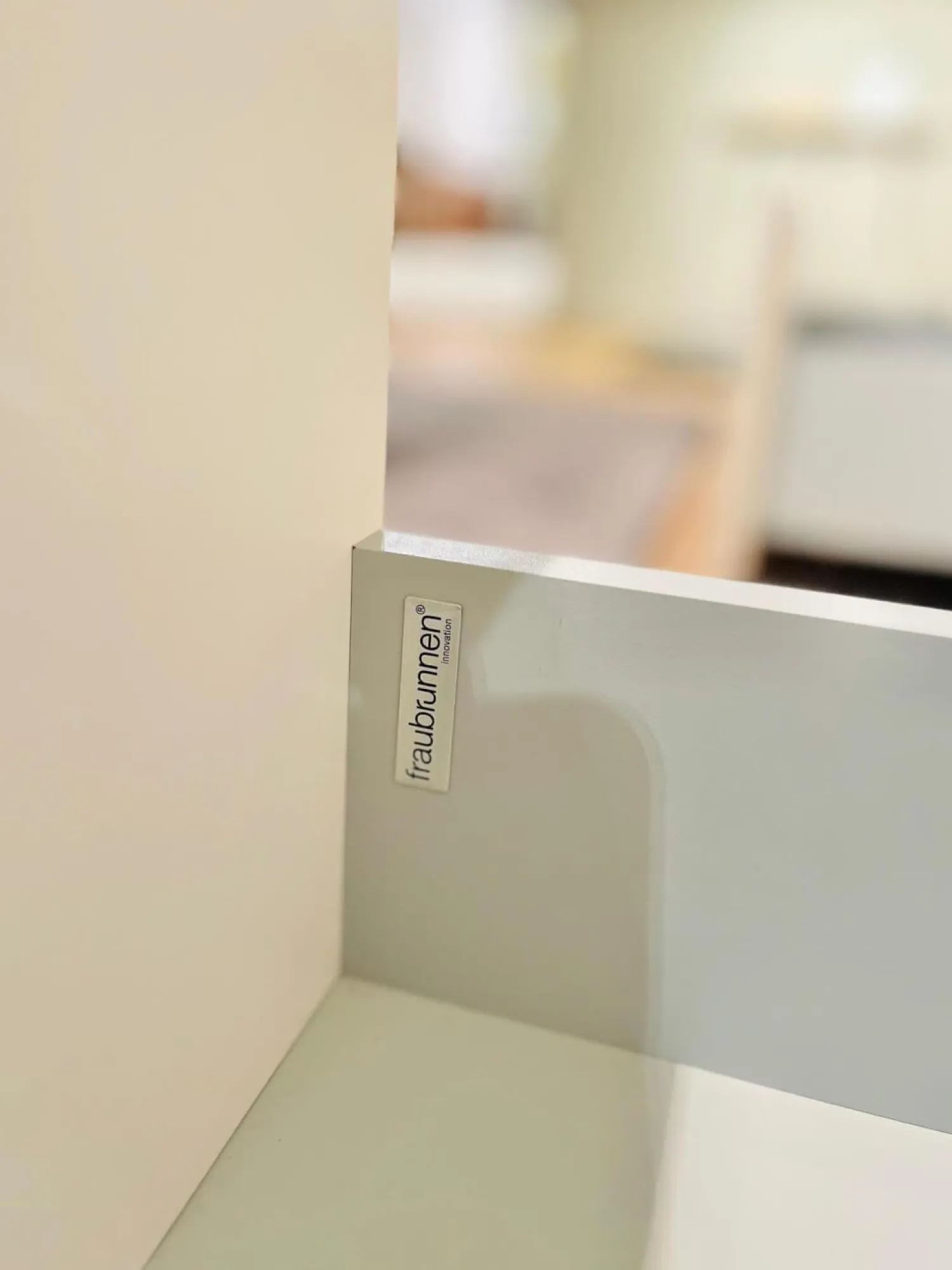 Fraubrunnen Wohnwände & Tv-Lowboards|Wohnwand Format S2 Mattglas Und Echtlack Naturweiß