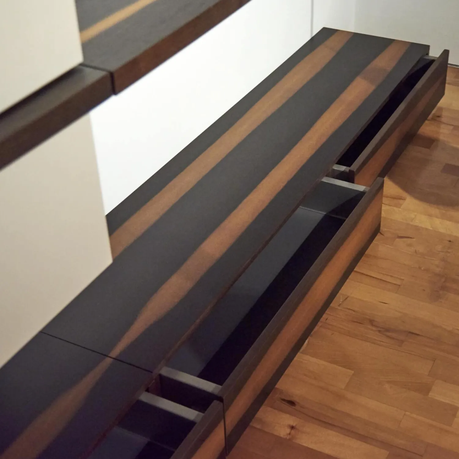 Gwinner Wohnwände & Tv-Lowboards|Wohnwand Lack Hochglanz Grau Räuchereiche Inklusive Beleuchtung