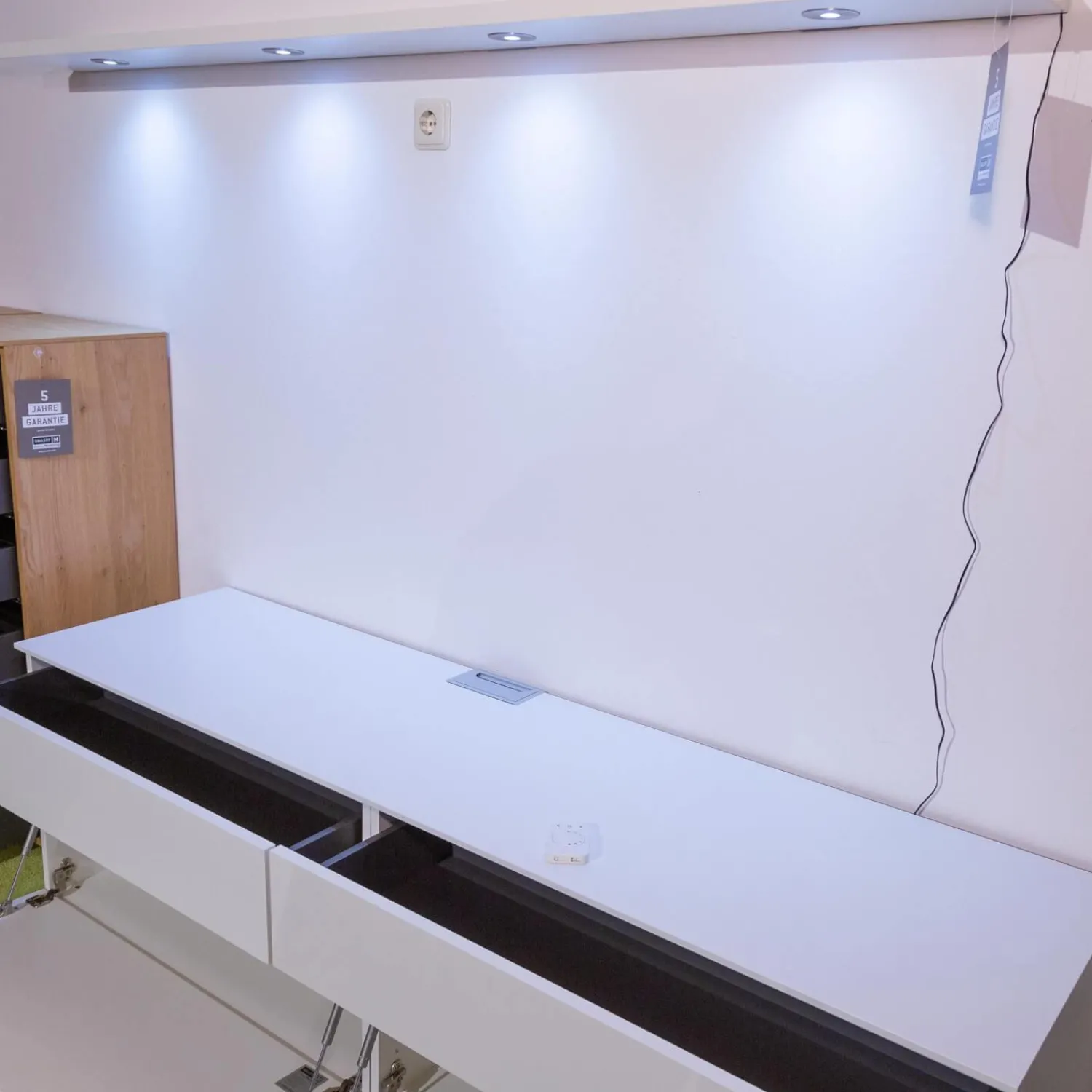 Gallery M Wohnwände & Tv-Lowboards|Wohnwand Merano Lack Weiß Wildeiche Inklusive Beleuchtung Und Fernbedienung