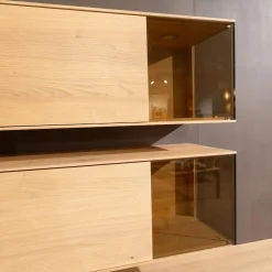 Anrei Wohnwände & Tv-Lowboards|Wohnwand Puro 109 368 Asteiche Gebürstet Weiß Geölt Metall Sockel Schwarz Matt Mit Glaseinlage Und Beleuchtung