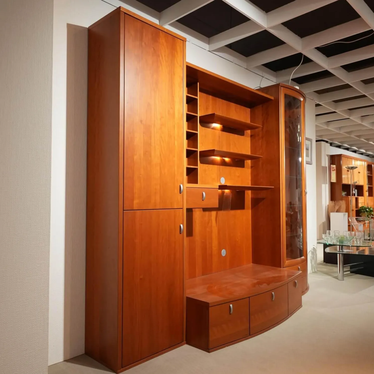 Thielemeyer Wohnwände & Tv-Lowboards|Wohnwand Rio Kirschbaum Inklusive Halo Strahler Und Trafo