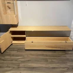 Wimmer Wohnwände & Tv-Lowboards|Wohnwand Signatura Rustikale Asteiche Bianco Akzente In Satinierten Bronzeglas Nickelfarbig Nickelfarbig