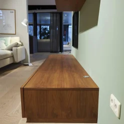 Riva1920 Wohnwände & Tv-Lowboards|Wohnwand Sipario Nussbaum Geölt mit Kabeldurchlass