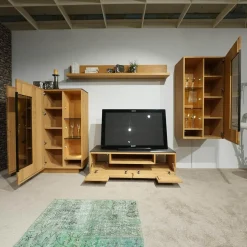 Voglauer Wohnwände & Tv-Lowboards|Wohnwand V Montana Wildeiche Geölt Glasrückwand Optiwhite Weiß Mit Beleuchtung Inklusive 2 Vitrinen