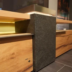 Voglauer Wohnwände & Tv-Lowboards|Wohnwand Valpin Eiche Altholz Braun Akzent Colorglas